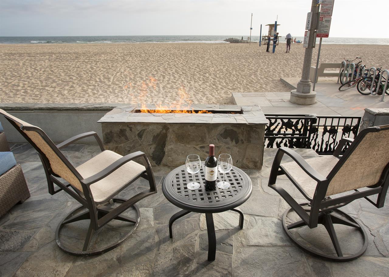 Patio  Firepit with beach view