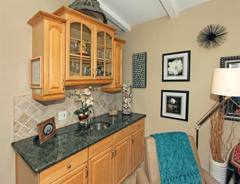Wet Bar