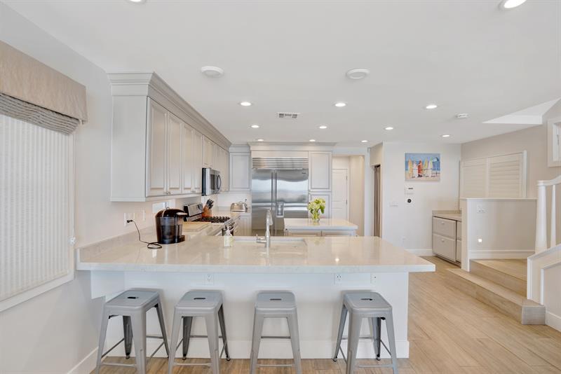 Breakfast bar seating