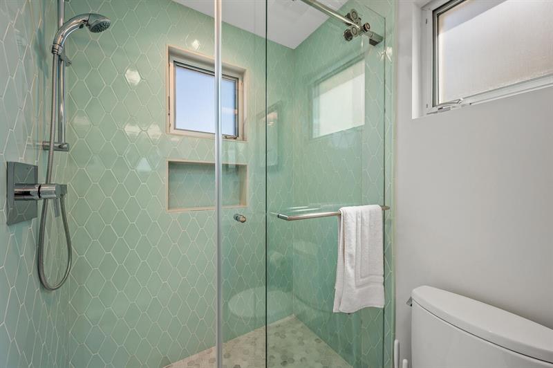 Bathroom 4