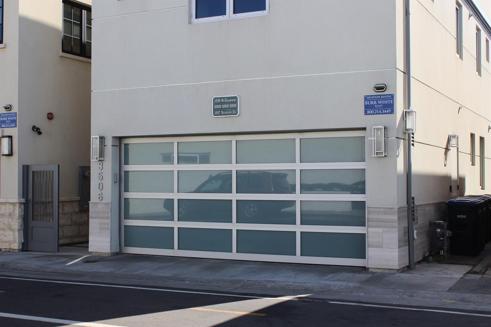 3506 W. Oceanfront Garage Parking