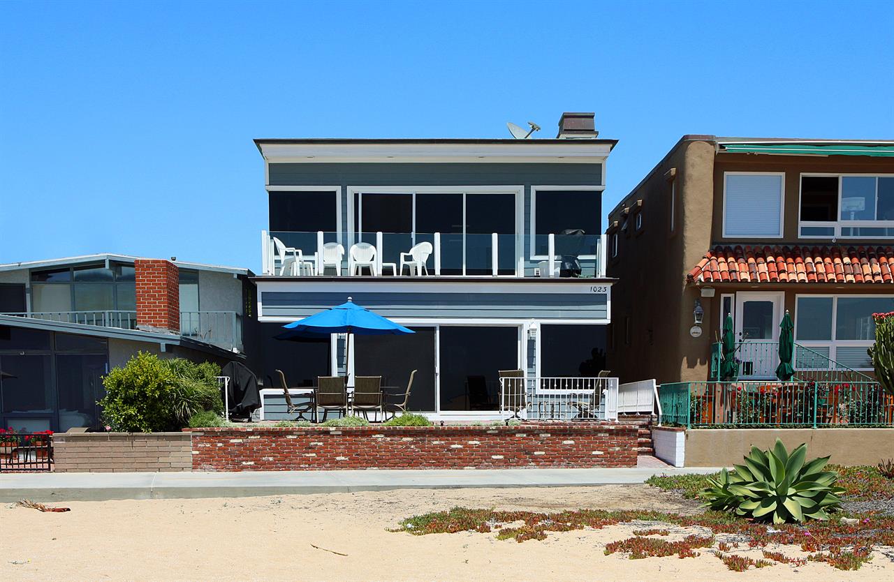 Front of the home from the beach