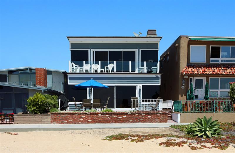 Front of the home from the beach