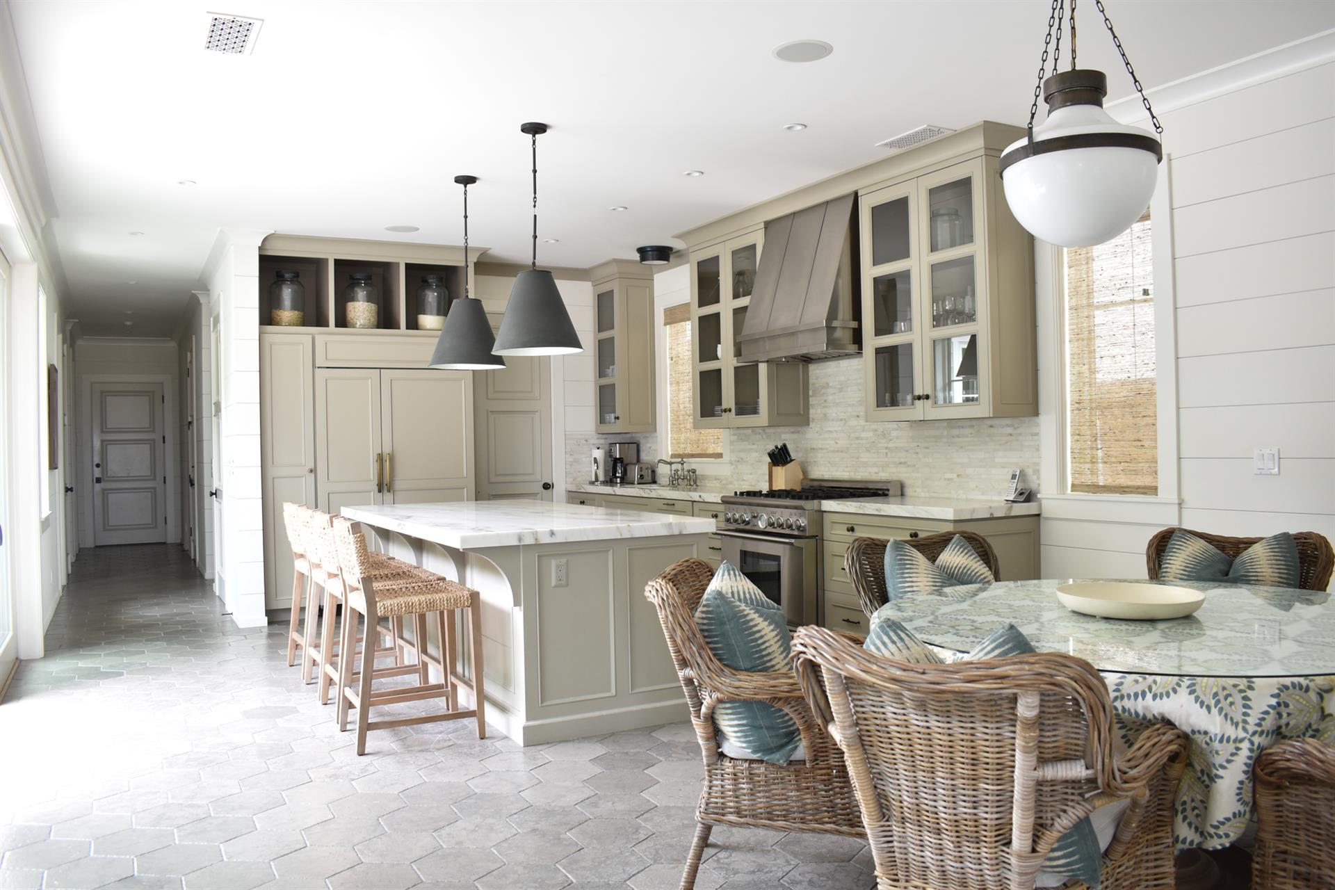 Kitchen  Dining Area