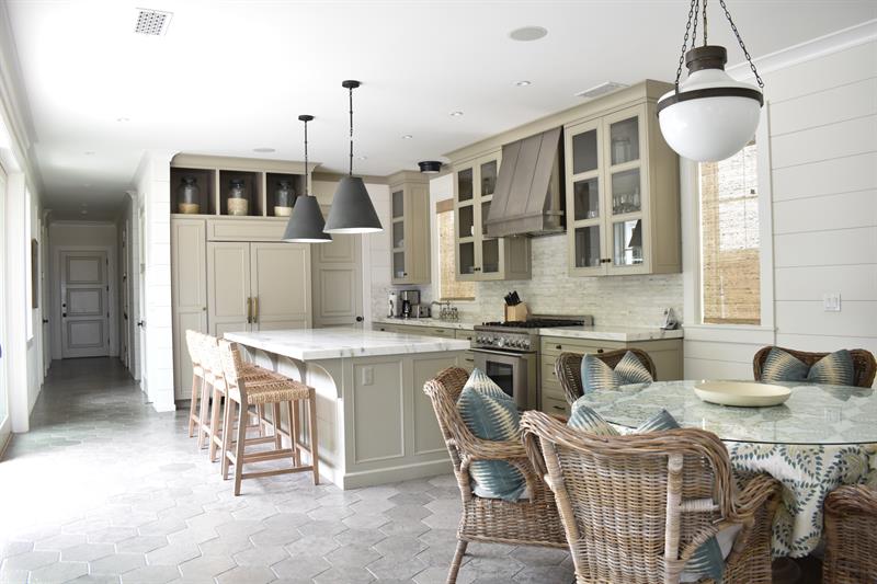 Kitchen  Dining Area