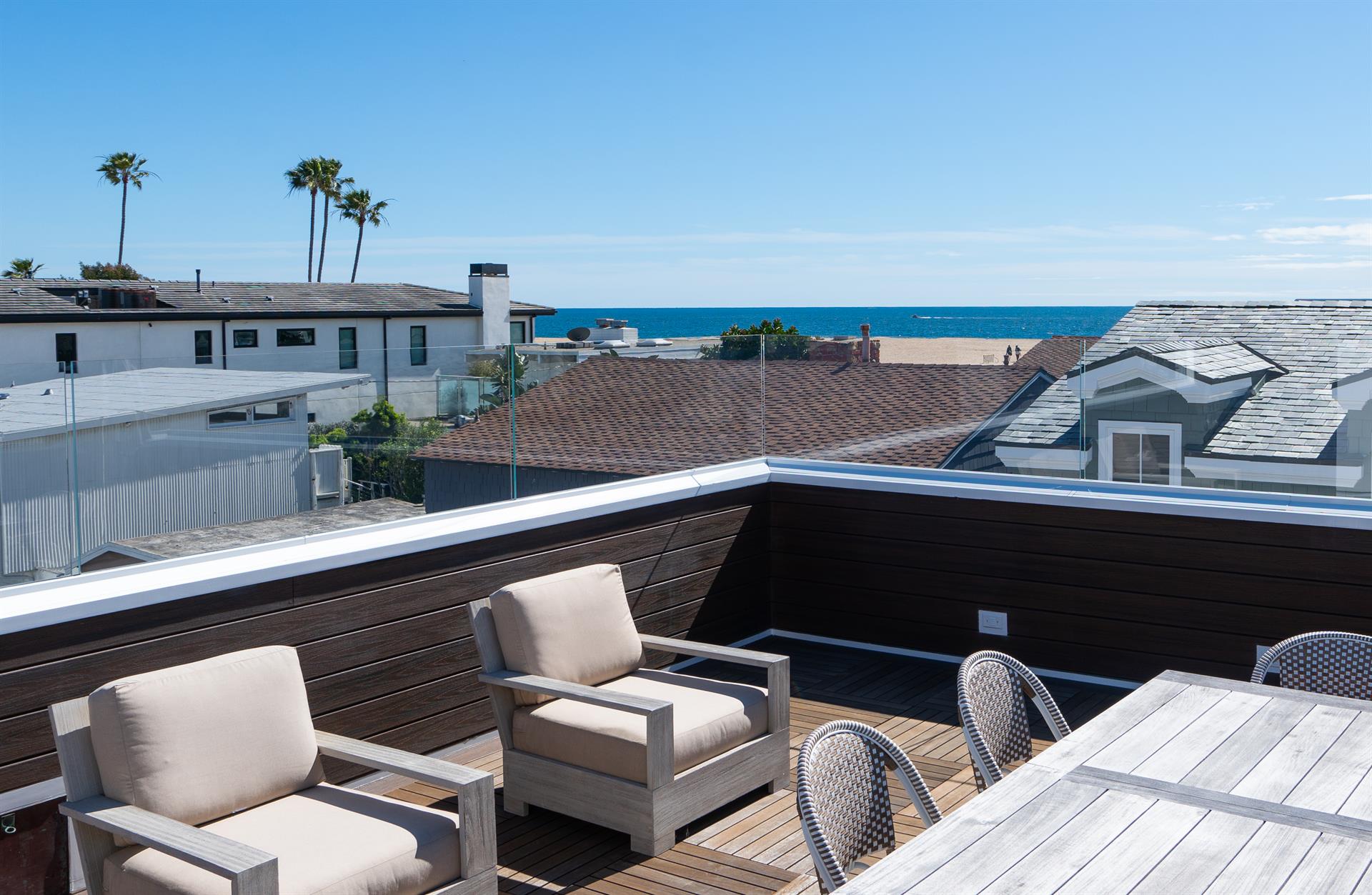 Unit B Open air patio seating  view