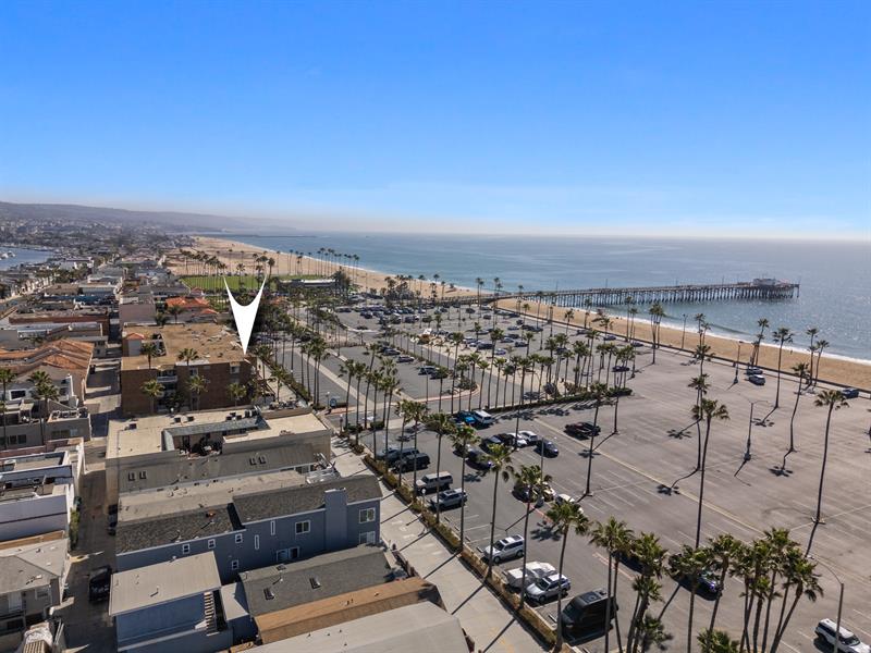 Aerial image of building with unit pinpoint