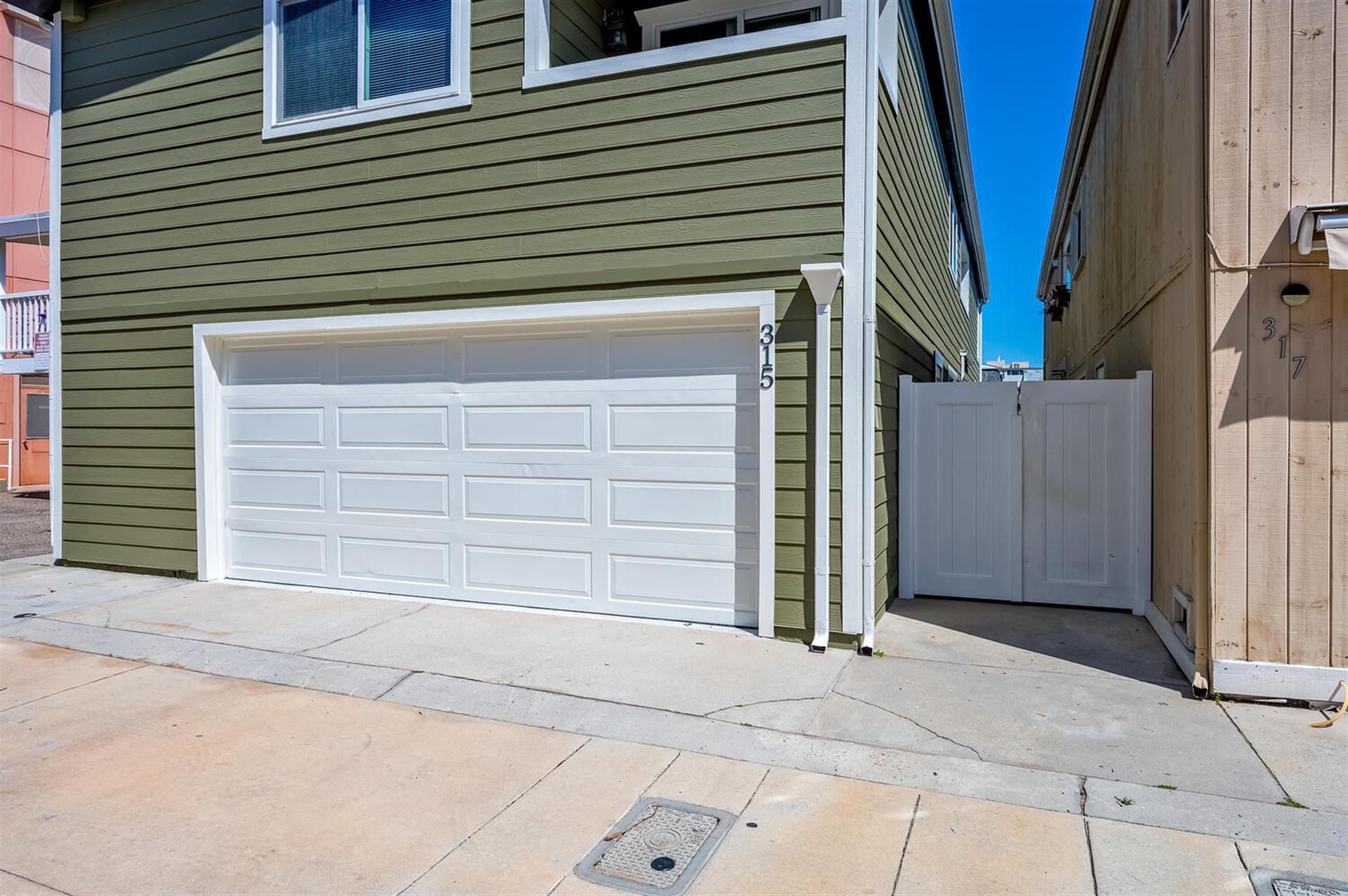 Shared garage parking