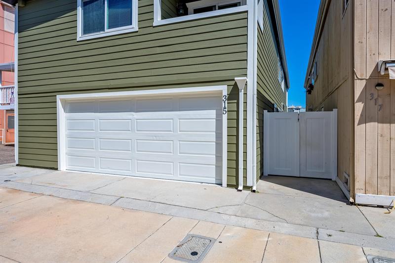 Shared garage parking