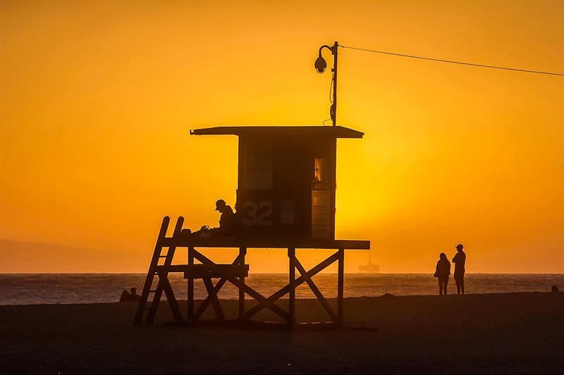 Lifeguard tower