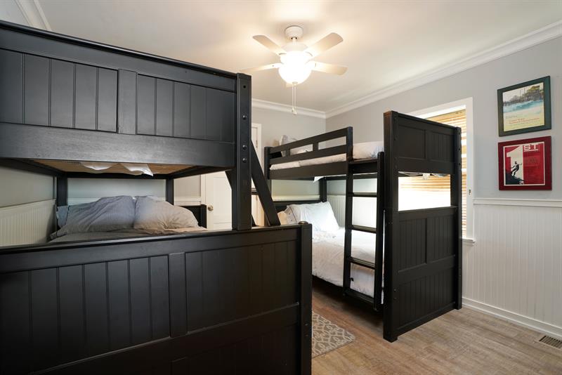 Bedroom 4 bunks