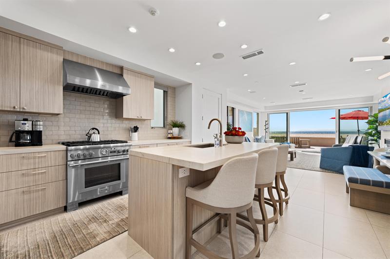 Kitchen and bar seating