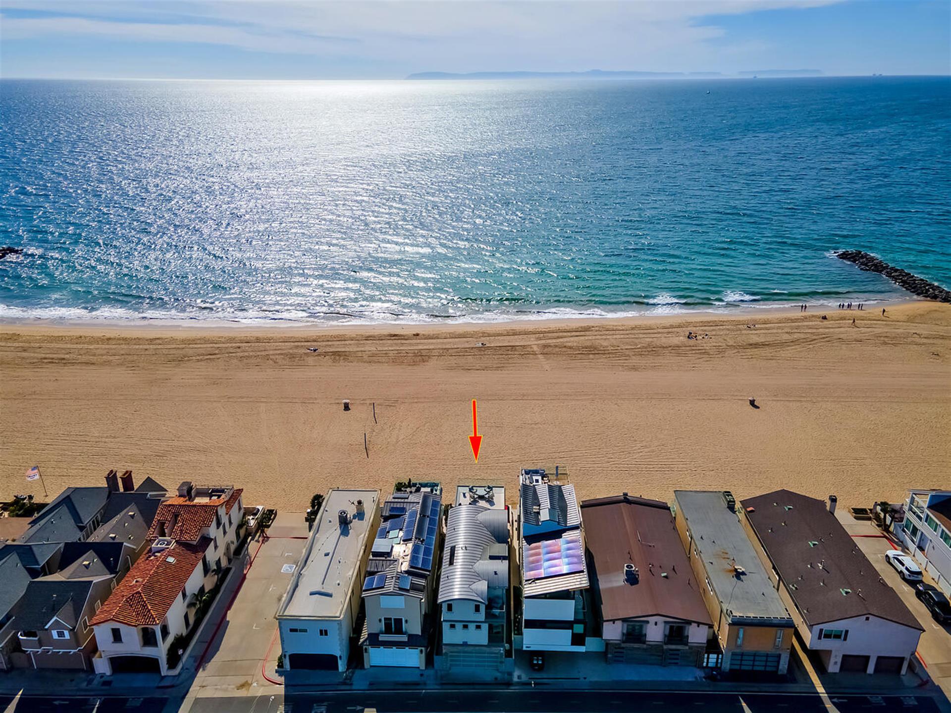 Aerial view of area with home location pinpoint