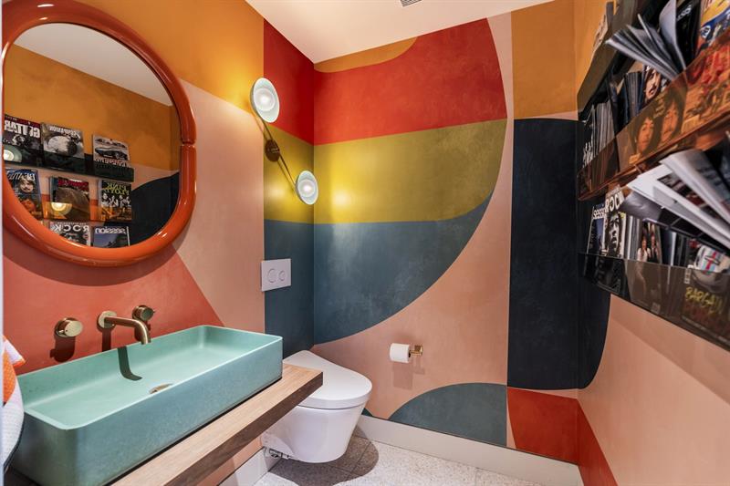 First floor powder room