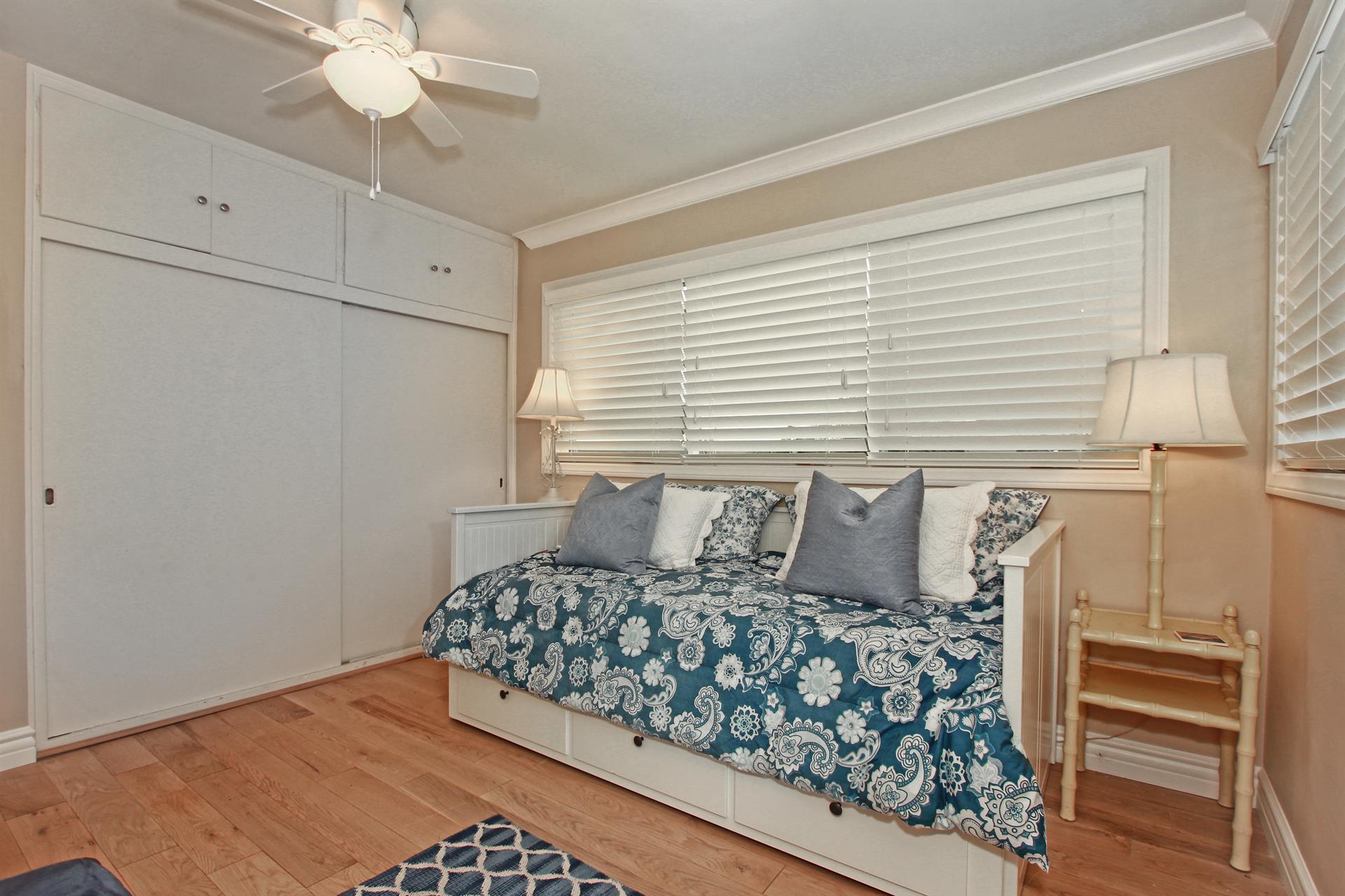 Guest Bedroom Closet