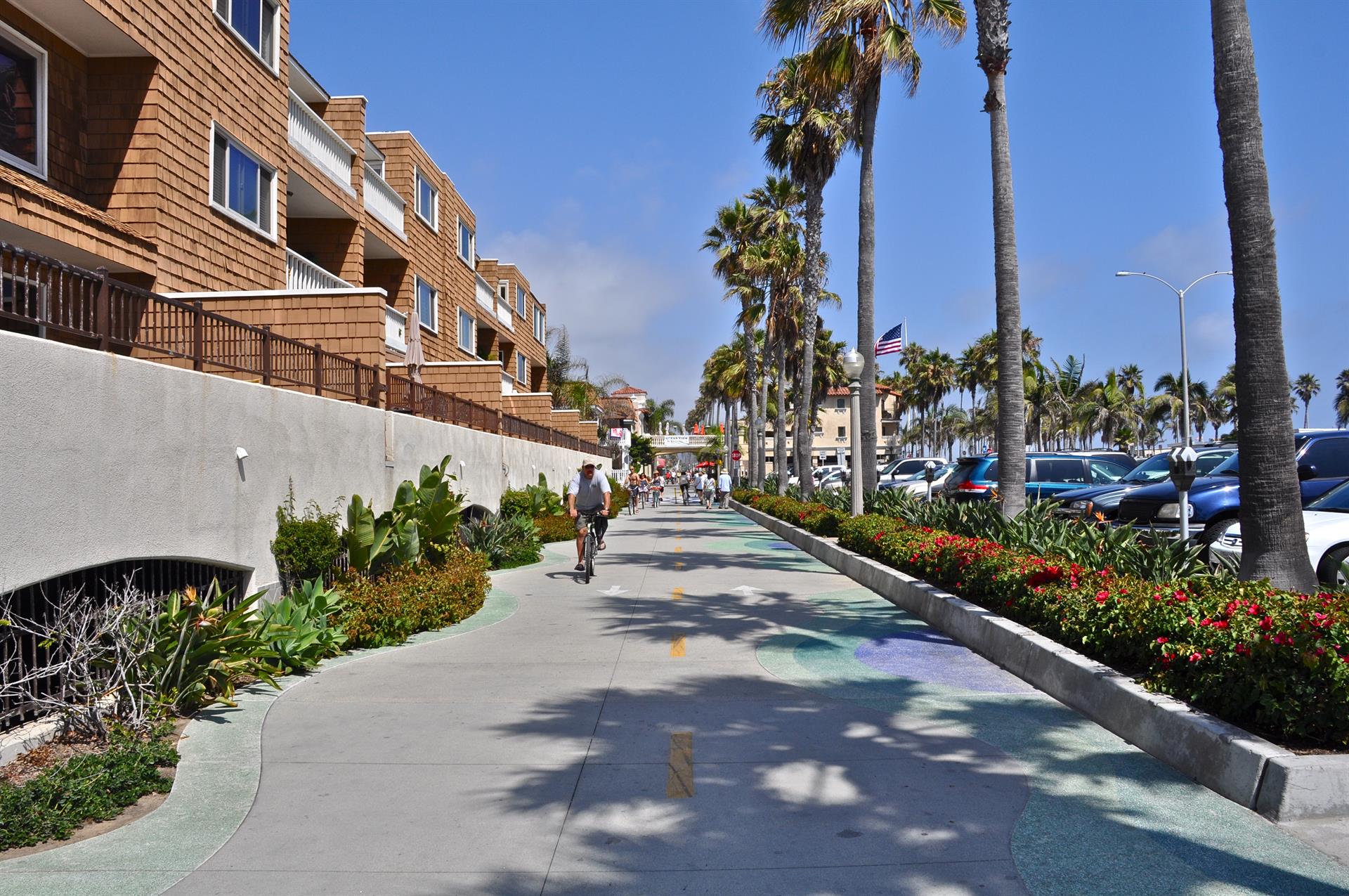 Access to the bike path on Balboa Peninsula