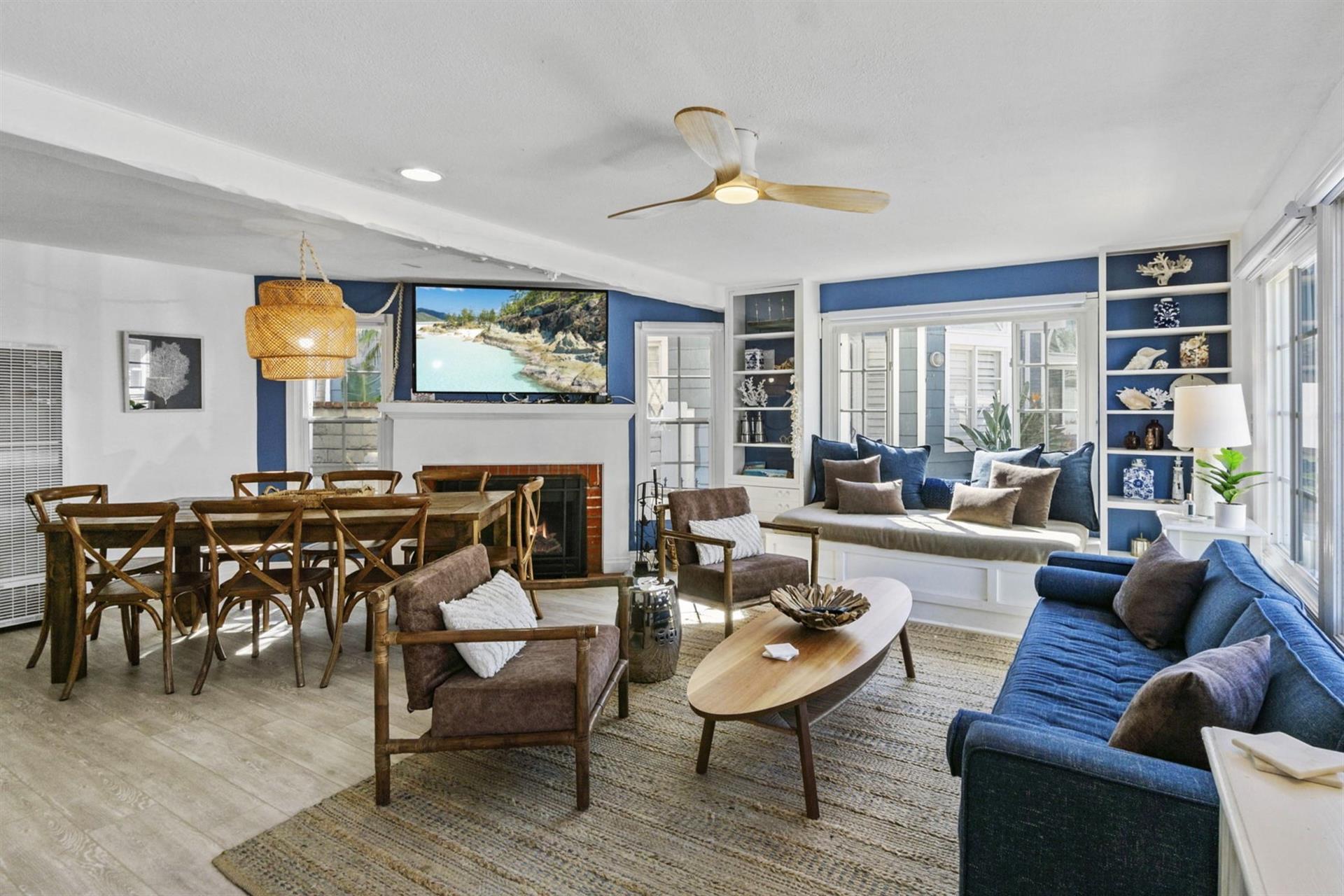 Entry way  Living area