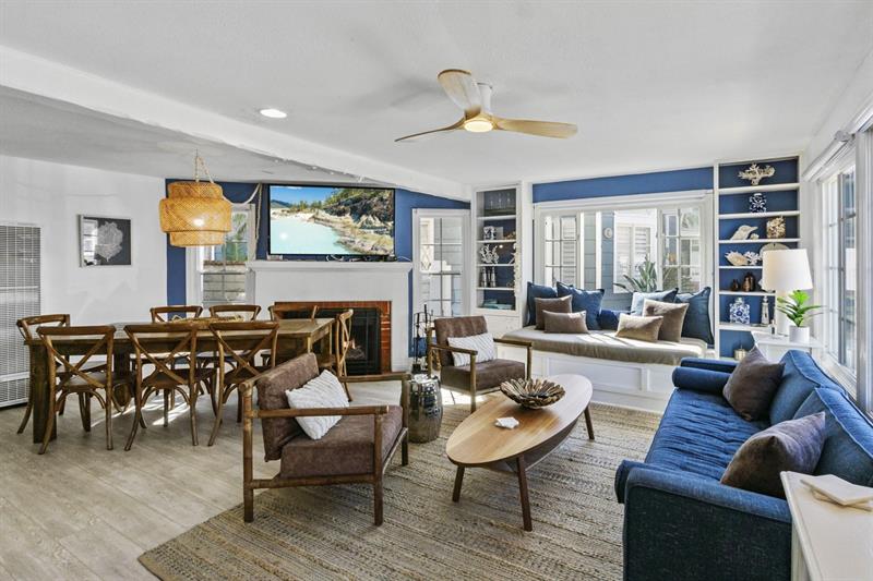 Entry way  Living area