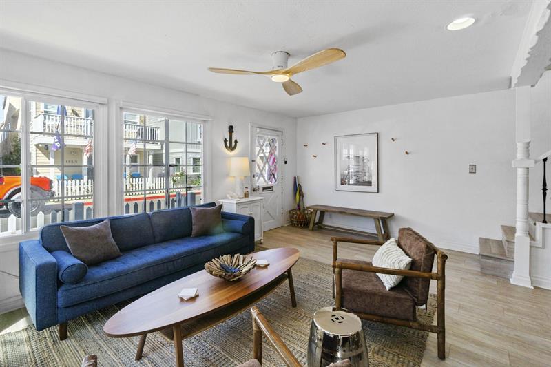 Entry way  Living area