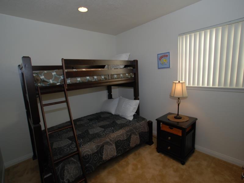 Bedroom 4 Bunks