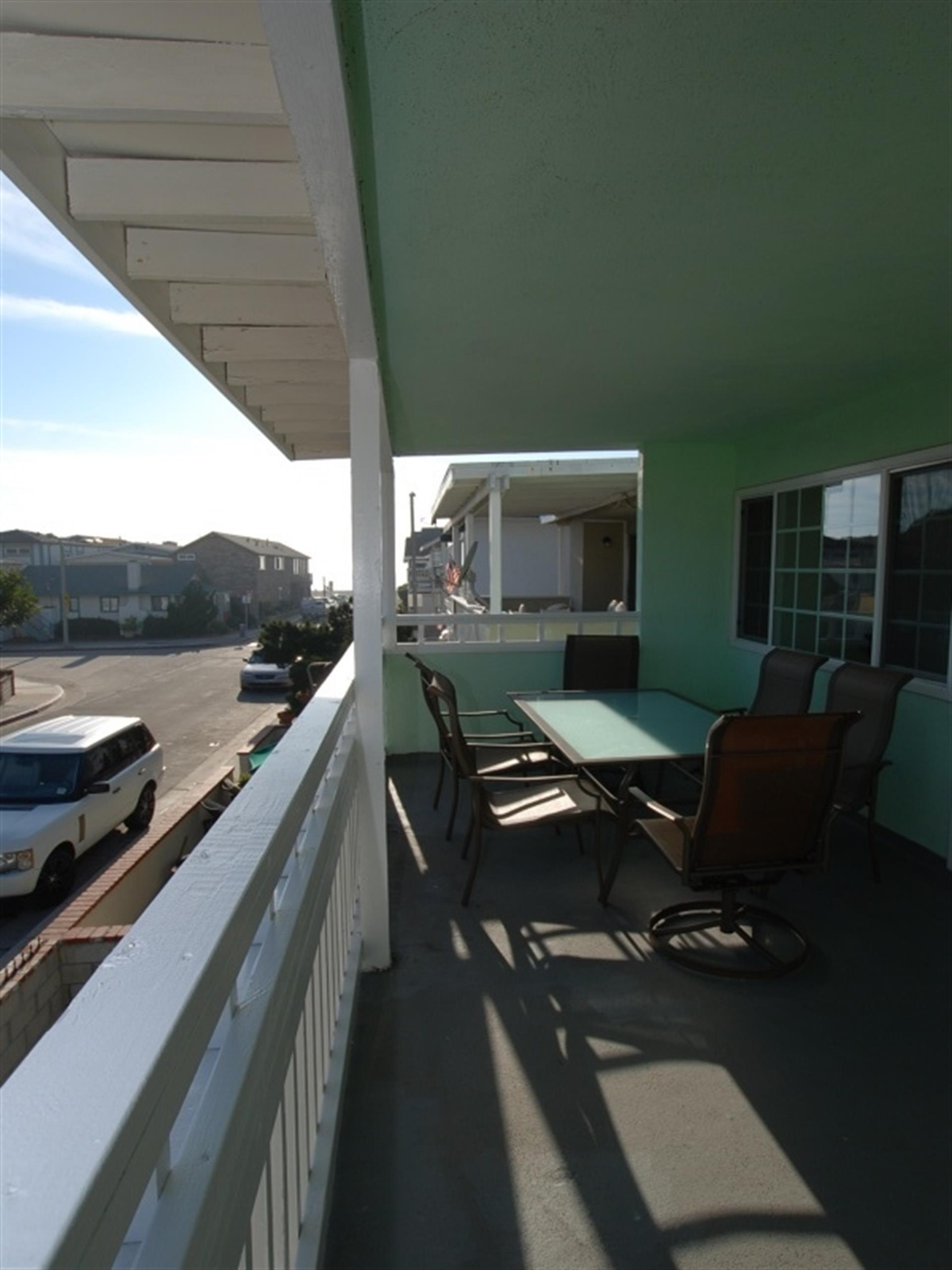 Deck Patio dining area