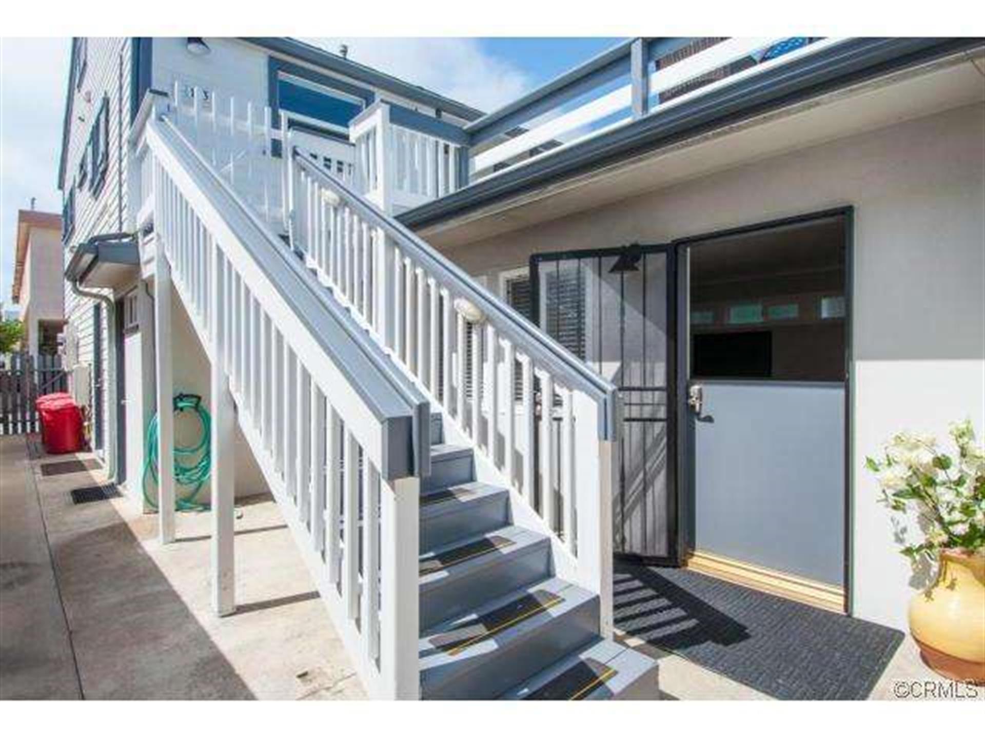 Steps to the rooftop