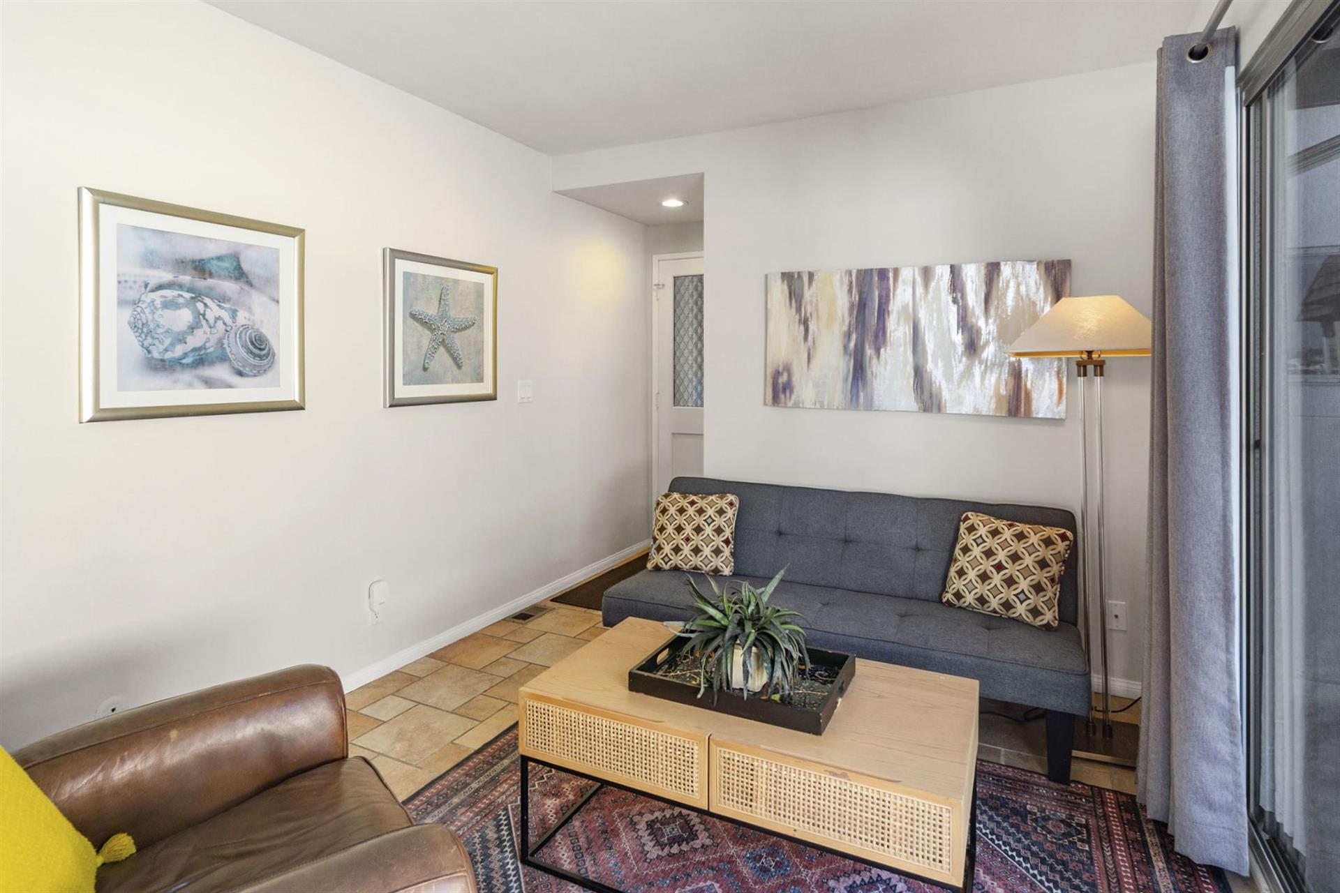 Upper secondary reading area