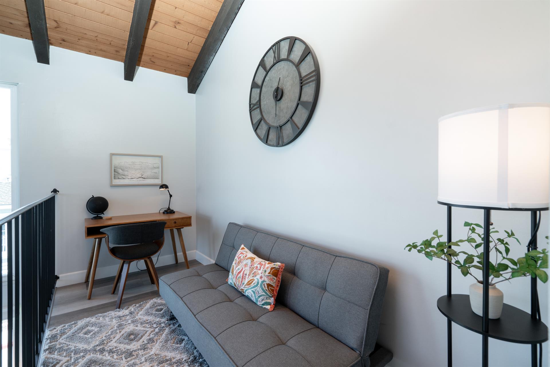 Unit B Upstairs Living Area