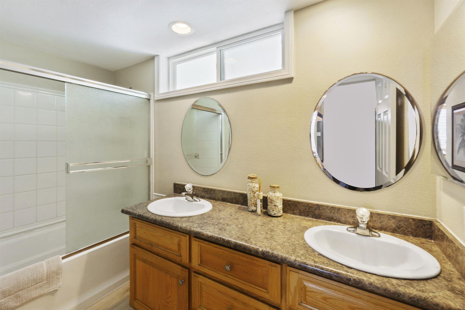 First shared bathroom with showertub
