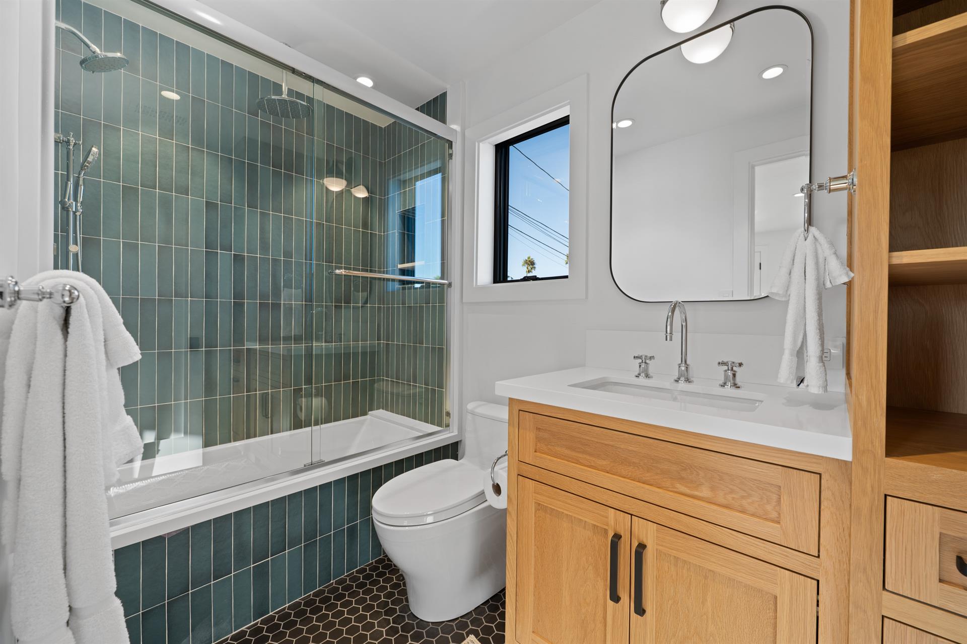 Fourth bedroom full bathroom