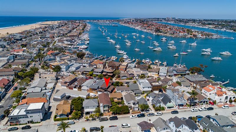 Aerial location with home pin