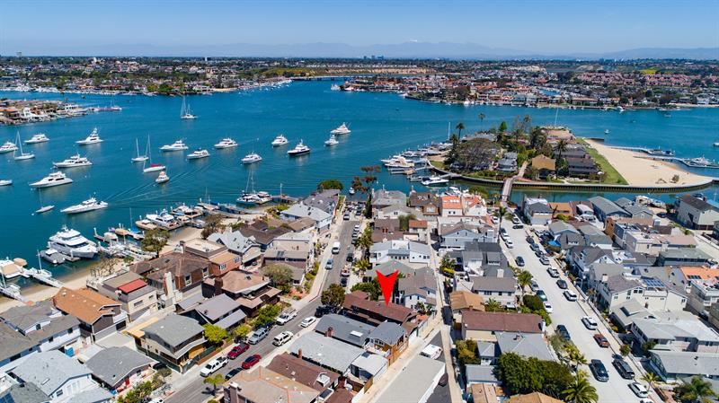 Aerial location with home pin