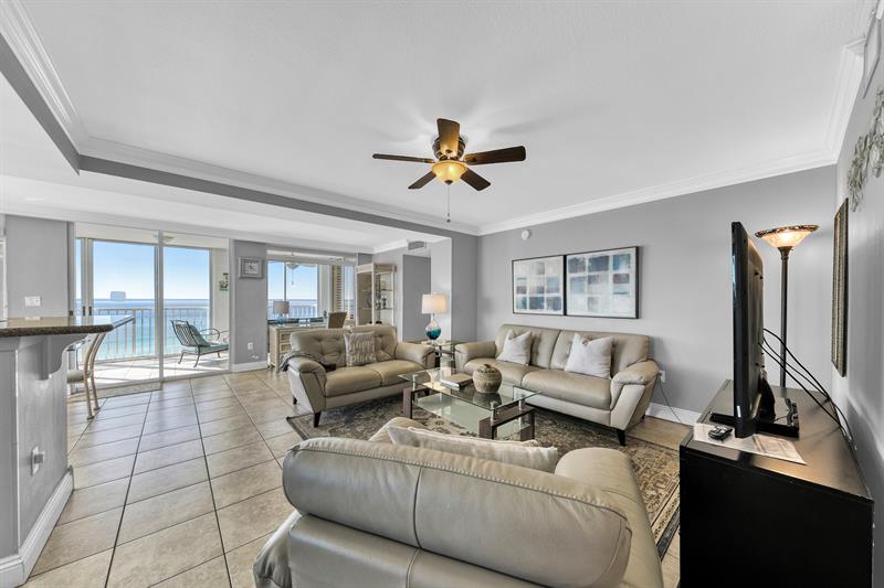 Shoreline Towers - Destin Florida Condos