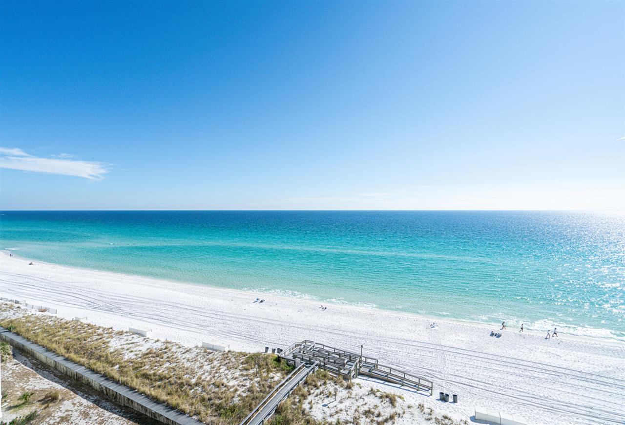 2104 Free Beach Setup - Newly Remodeled at Shoreline Towers