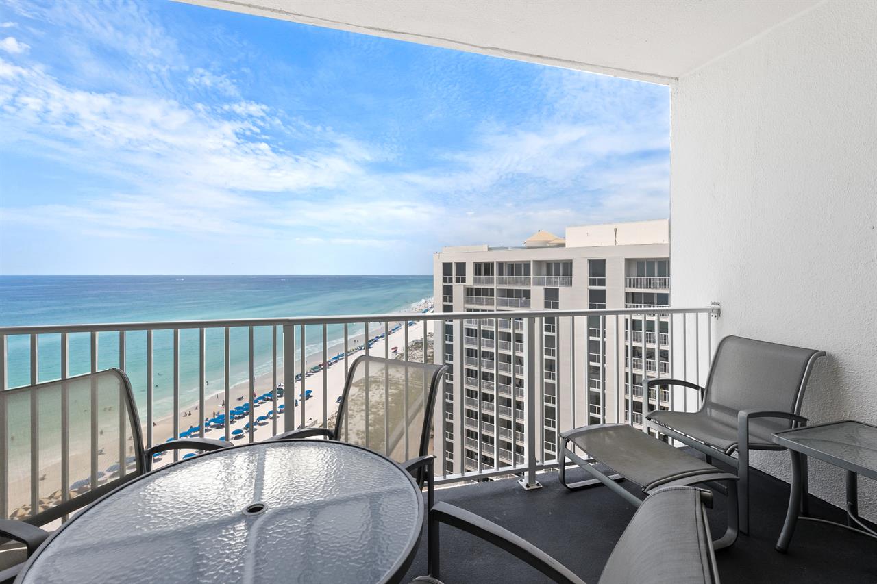 1122 Beach Front Penthouse at Shoreline Towers+FREE BEACH SETUP