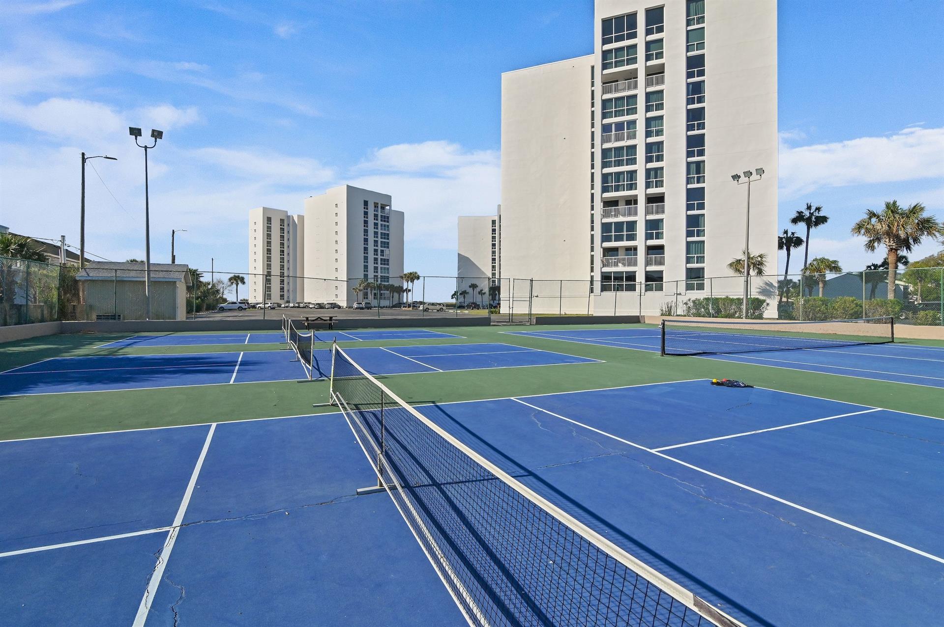 Pickleball and Tennis Courts.