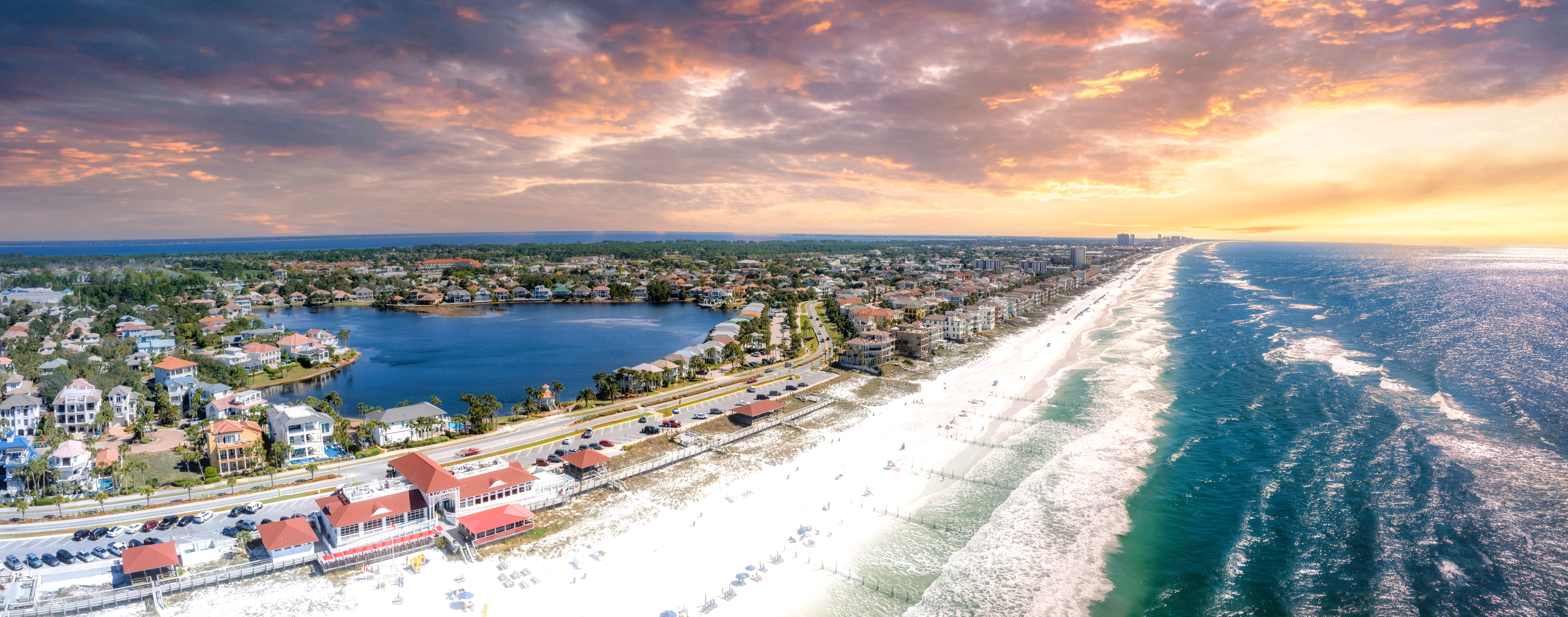 spend the christmas holidays in Destin, Florida