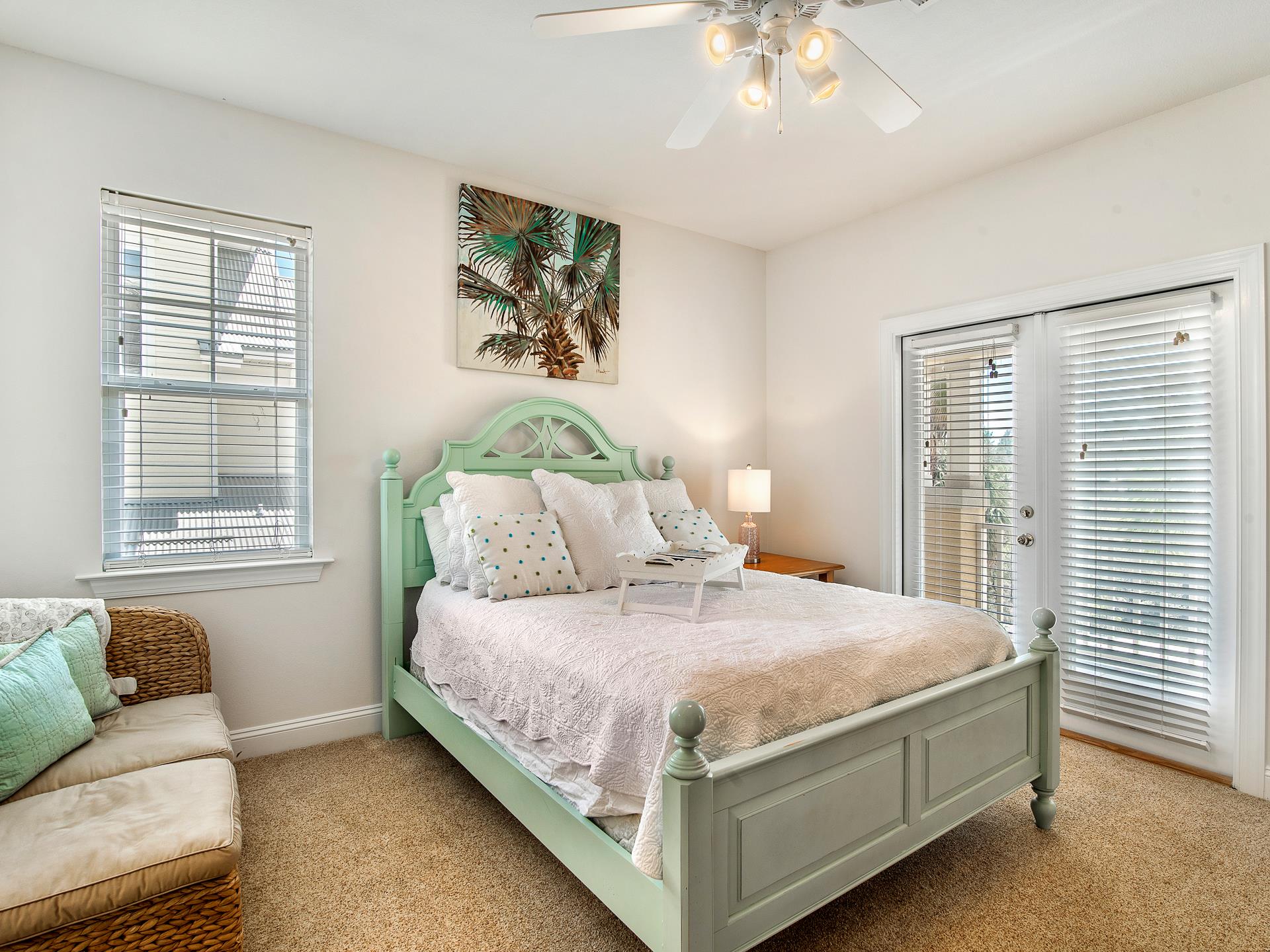 2nd Floor Queen Bedroom2