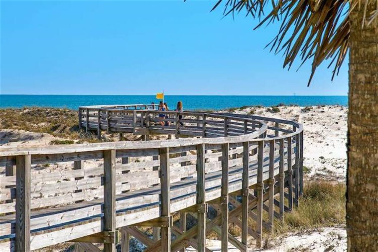 13133 Boardwalk To Beach Martinique B