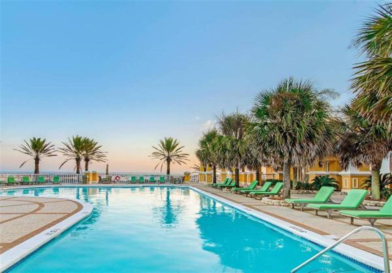 13967 Martiniquepoolphoto B