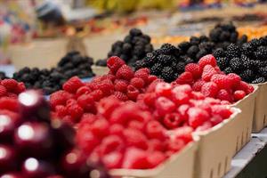 2145 Berries At Farmers Market S