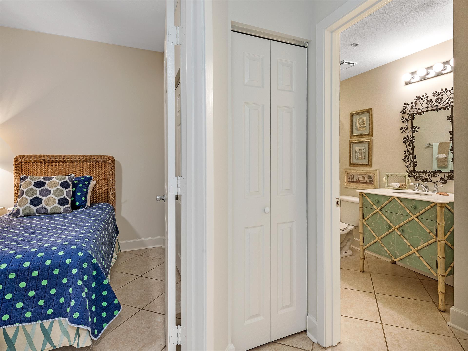 Twin BedroomGuest Bath