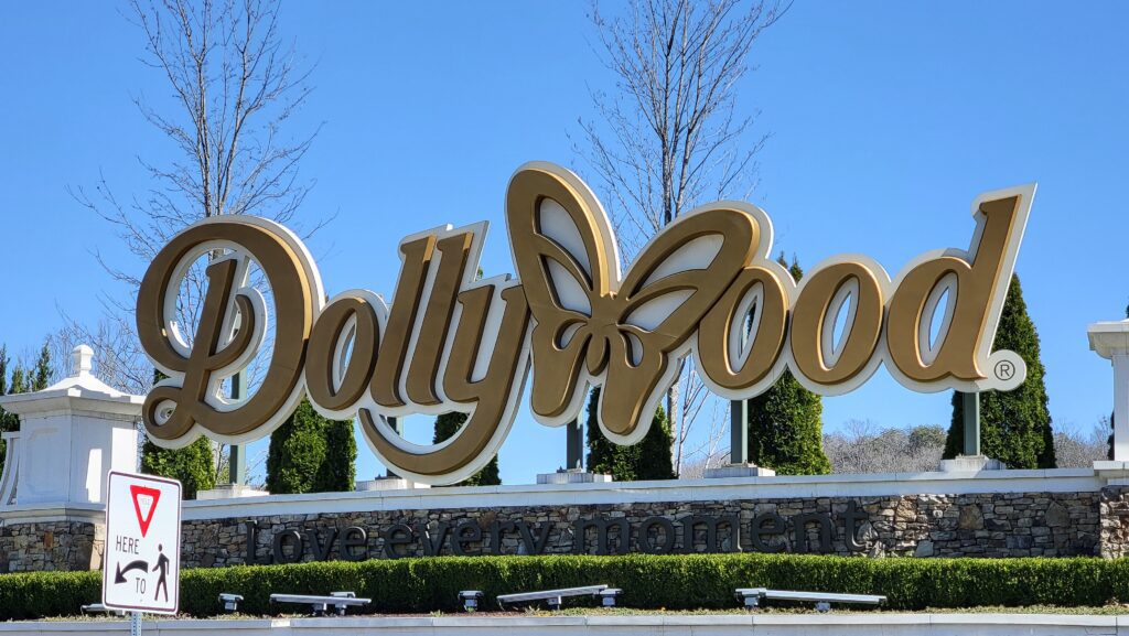 Dollywood sign