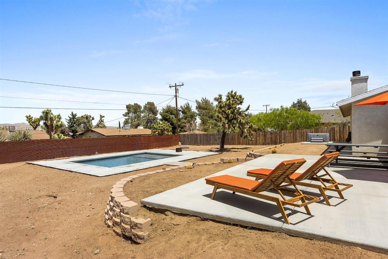 Hot tub not available