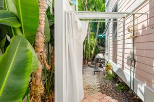 Rinse off in the outdoor shower, Key West style