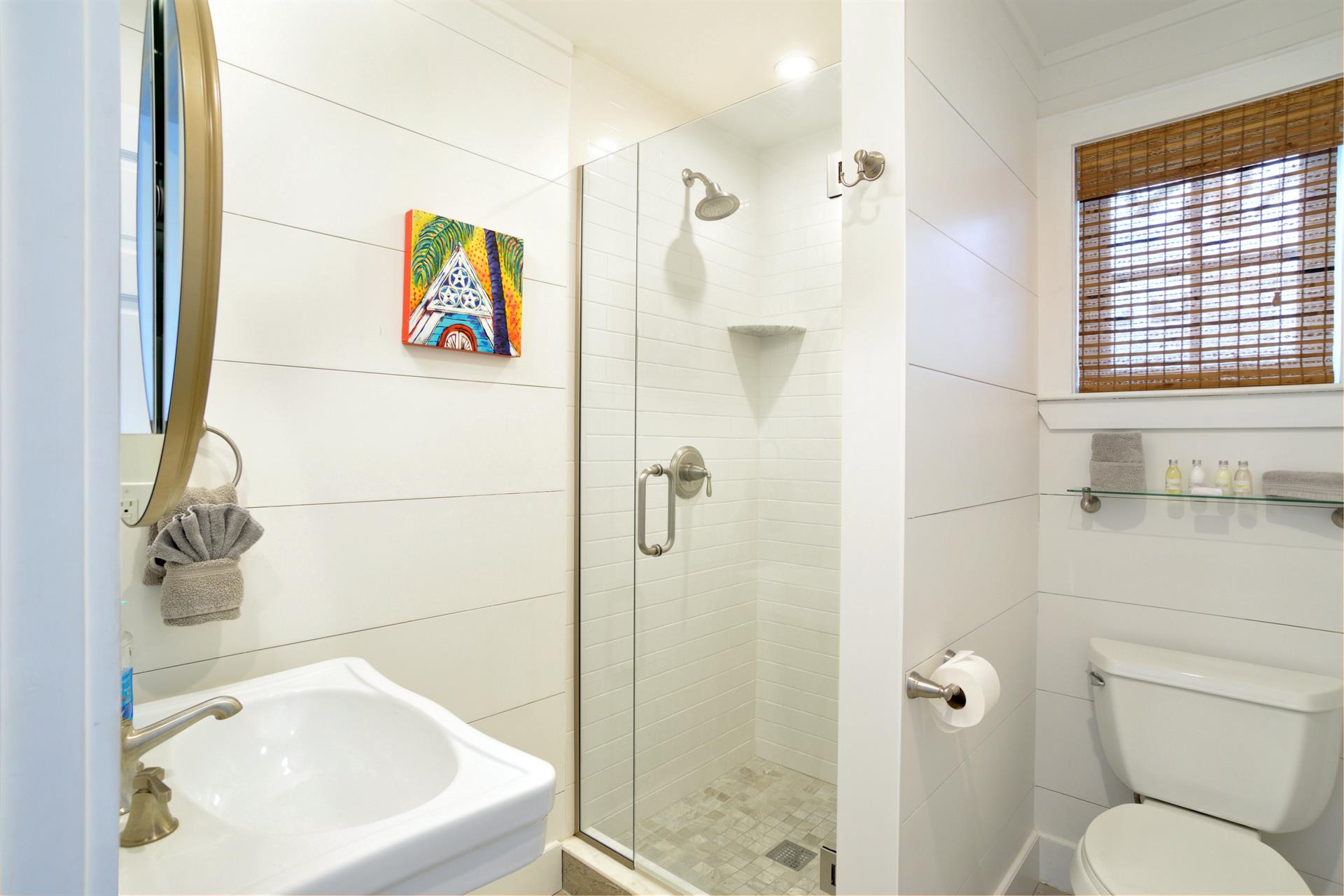 Ensuite bathroom with walkin shower.