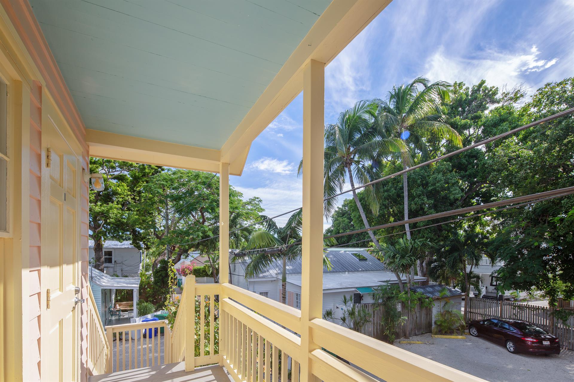 Porch and entrance to  Poinciana Treetop.