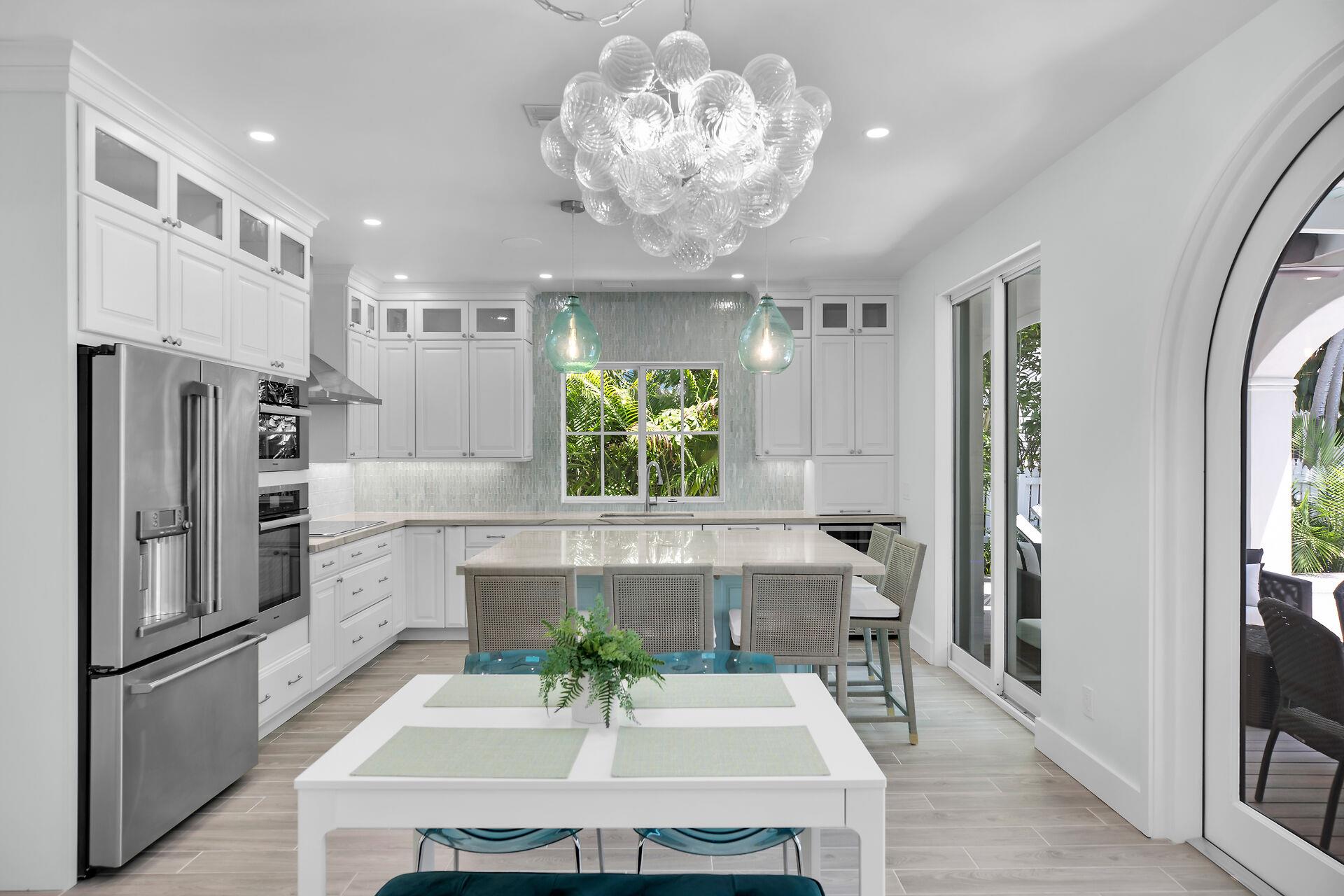 Plenty of seating for family and friends.