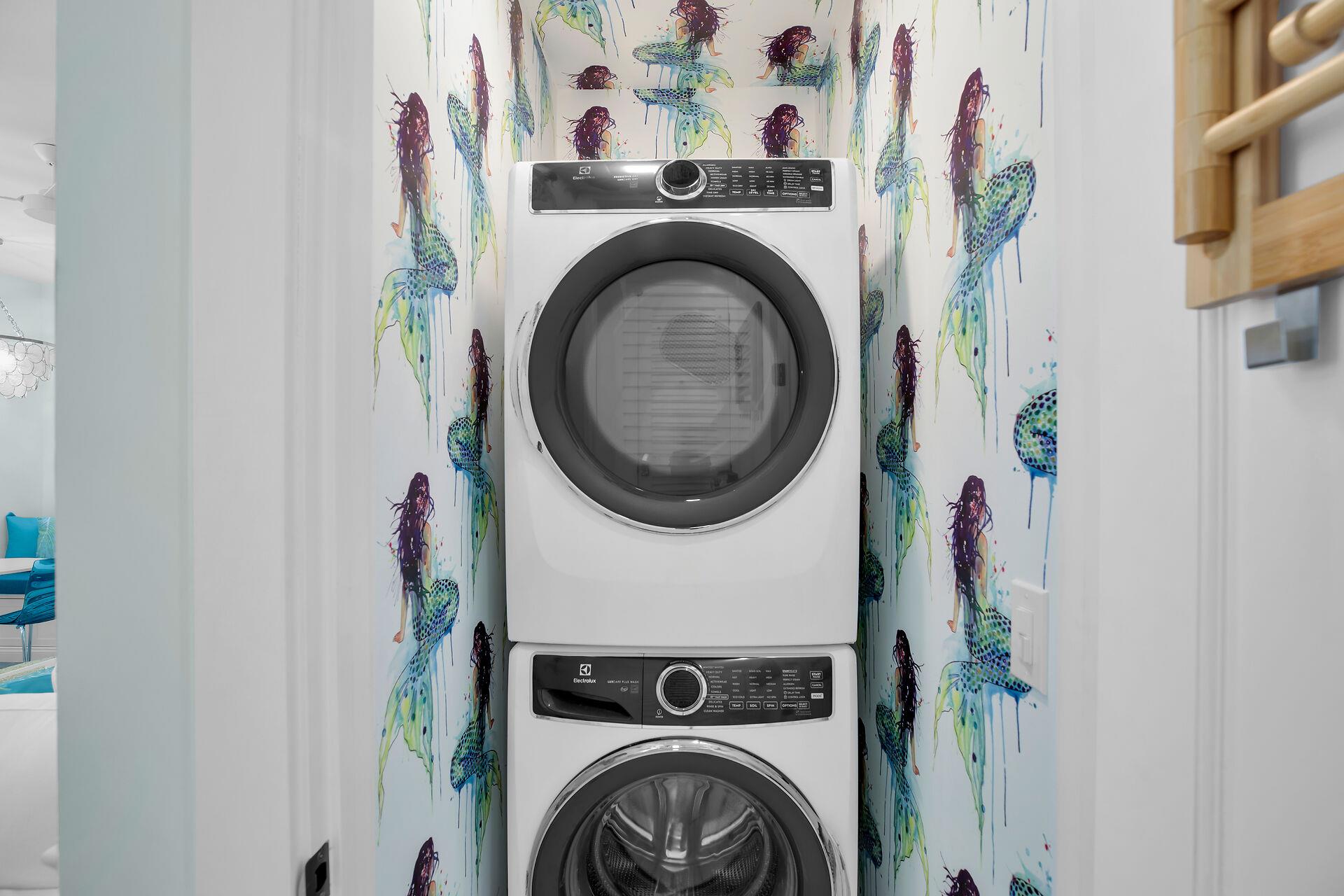 Full size washerdryer for your convenience