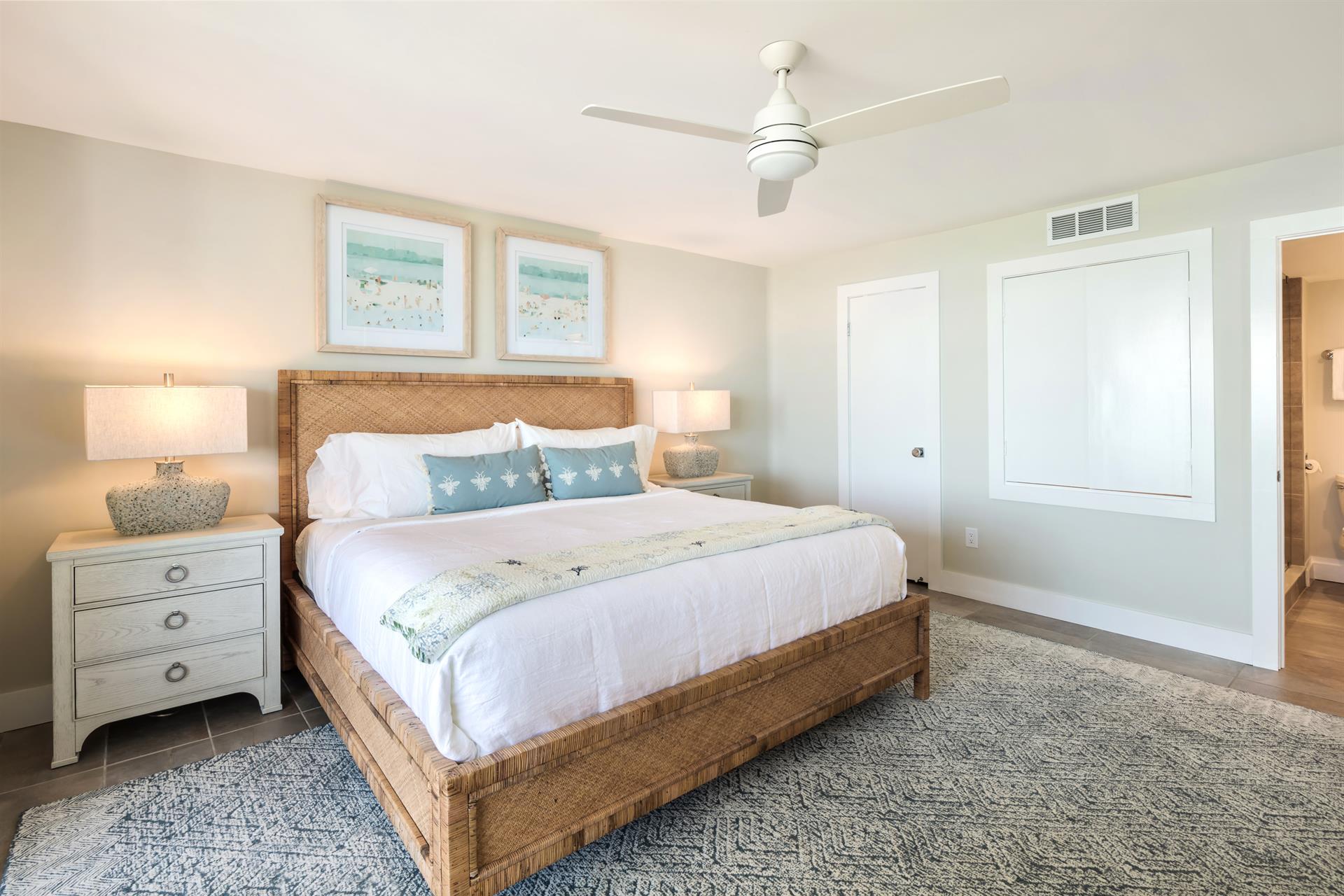 Primary has large closet and bedside tables with lighting